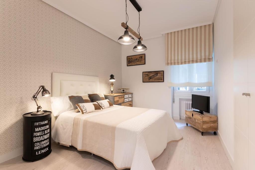 Apartamento Luxury Centro Bilbao Garaje 外观 照片